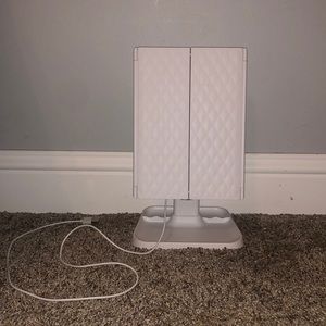 White folding makeup mirror with lights! 💅